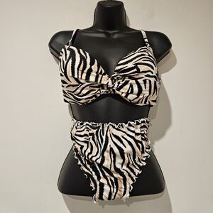 Shade & Shore Zebra-Print Bikini Set - Black & Cream, Top Size 36D, Bottom XL